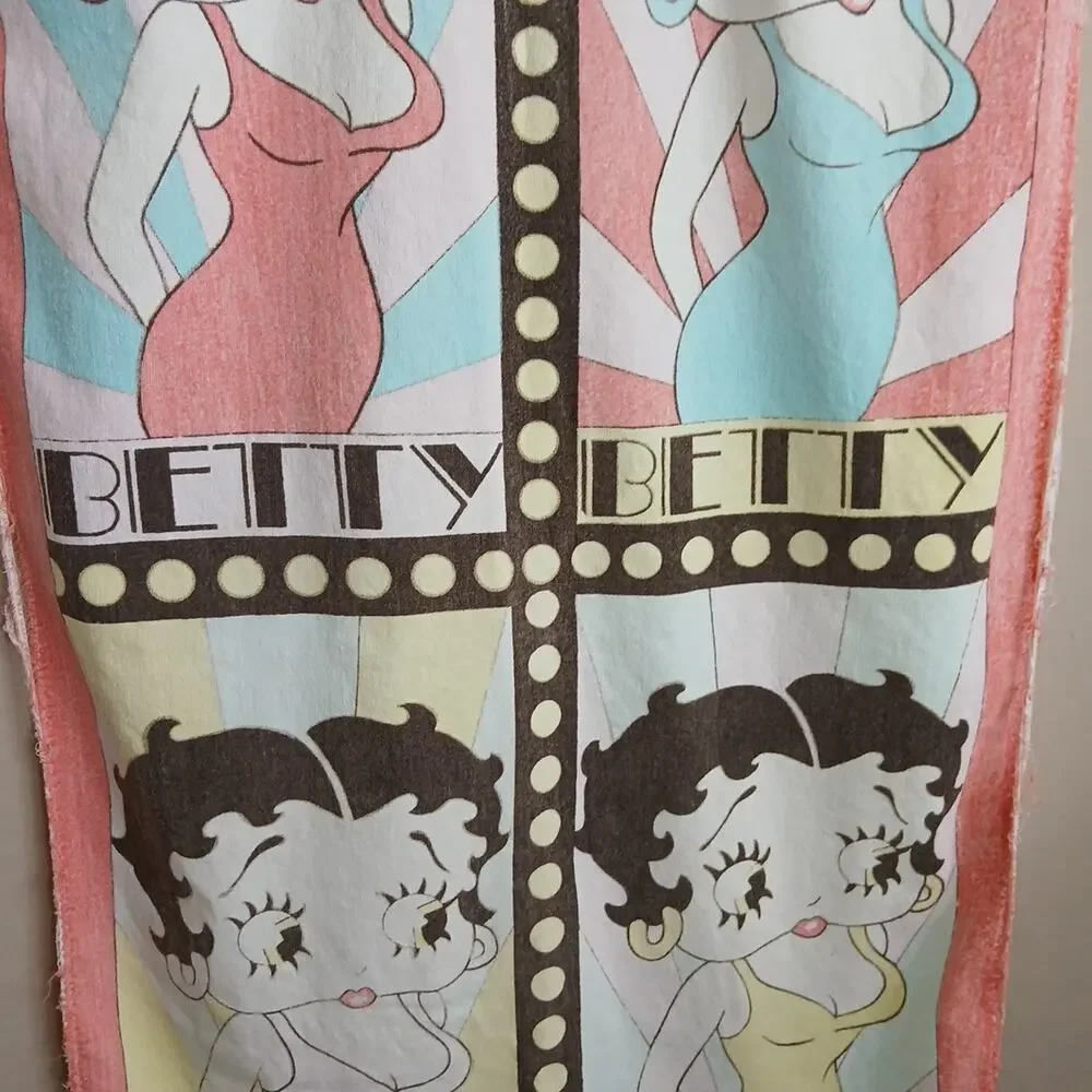 Betty Boop preowned worn